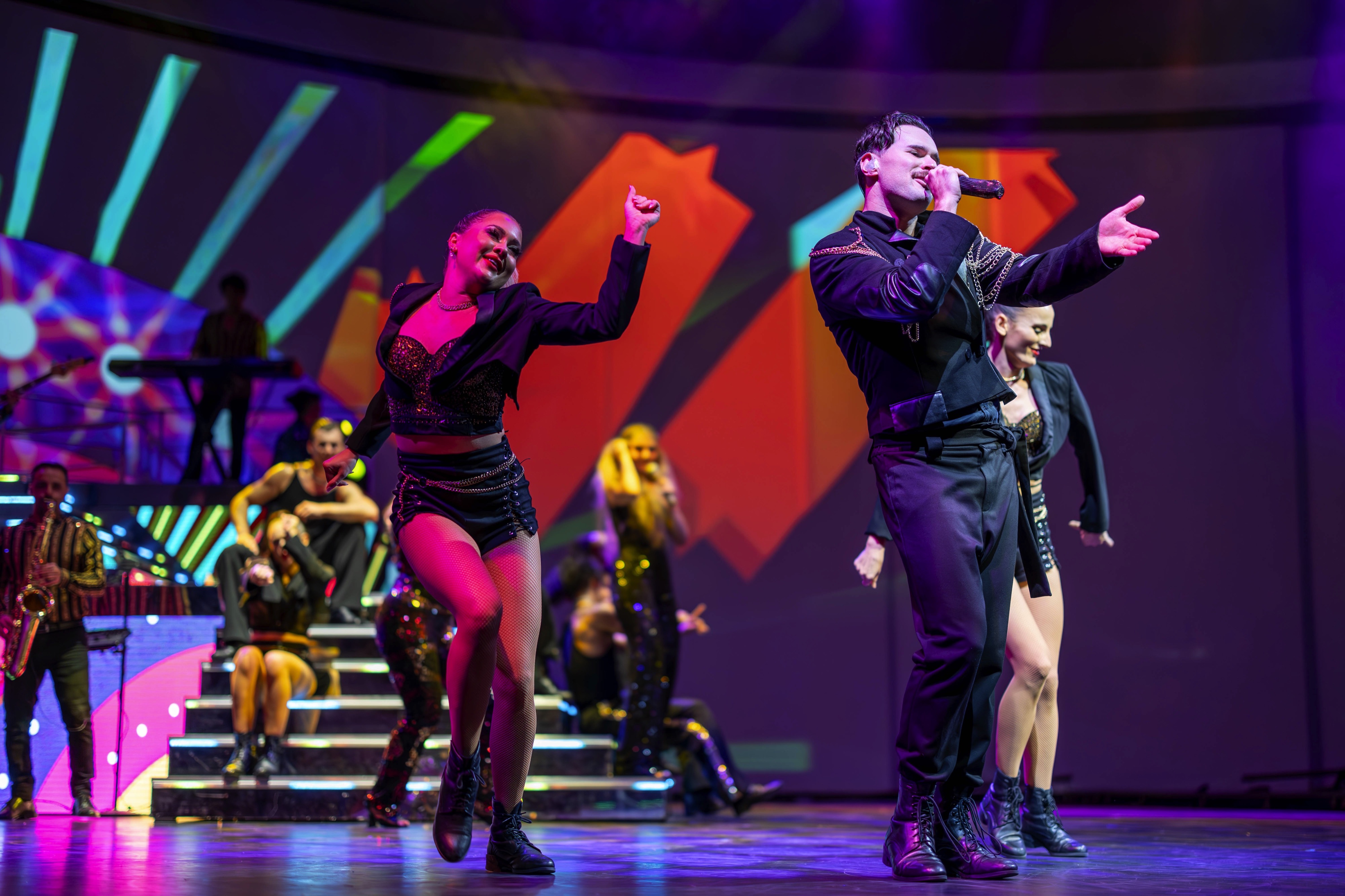 Celebrity Infinity - Shows